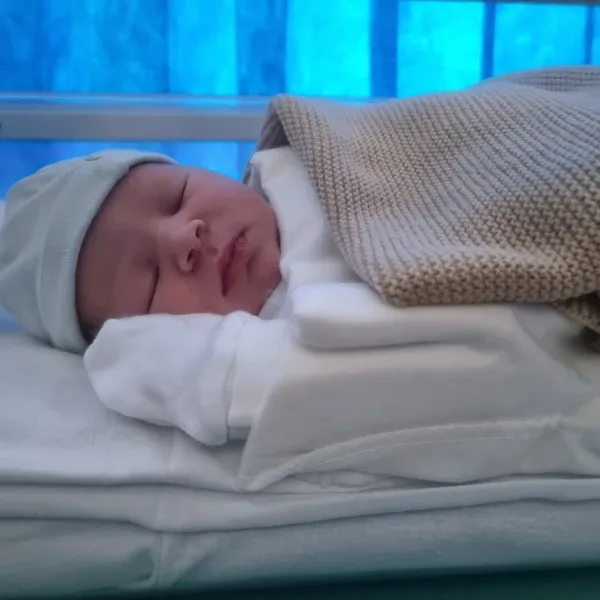 Darcie water birth of a big baby