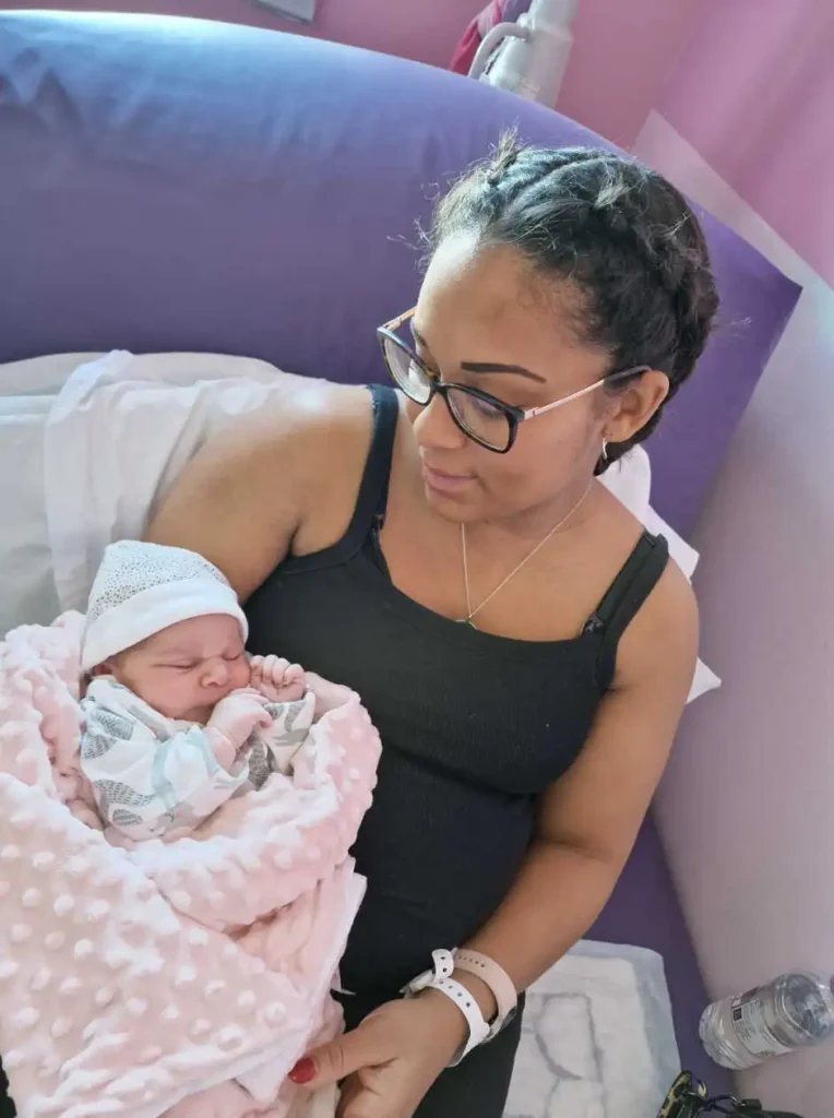 Thea water birth at darent valley birth centre