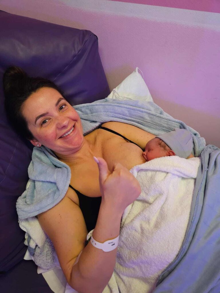 Charley and Sammy - water birth at darent valley birth centre